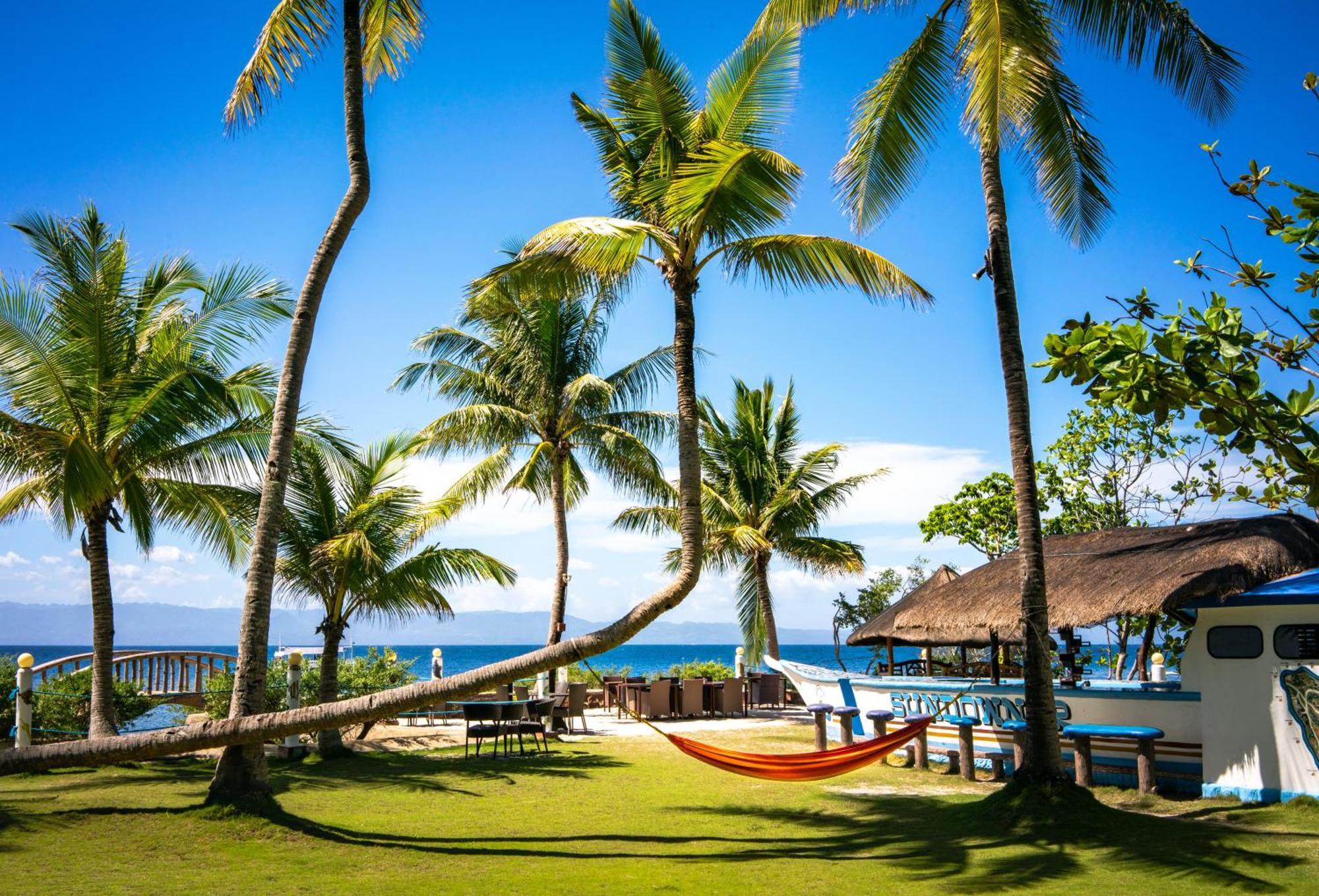 Polaris Beach And Dive Resort Inc Loon Exteriér fotografie