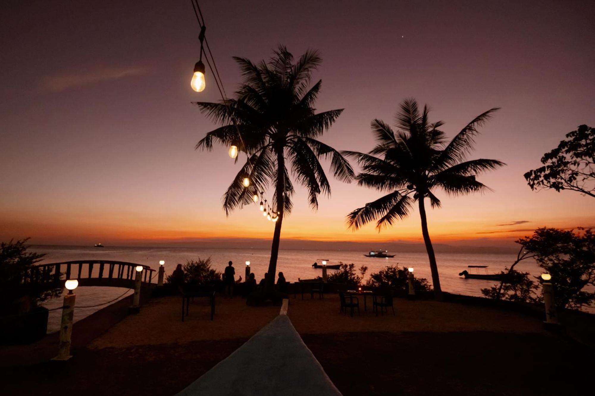 Polaris Beach And Dive Resort Inc Loon Exteriér fotografie